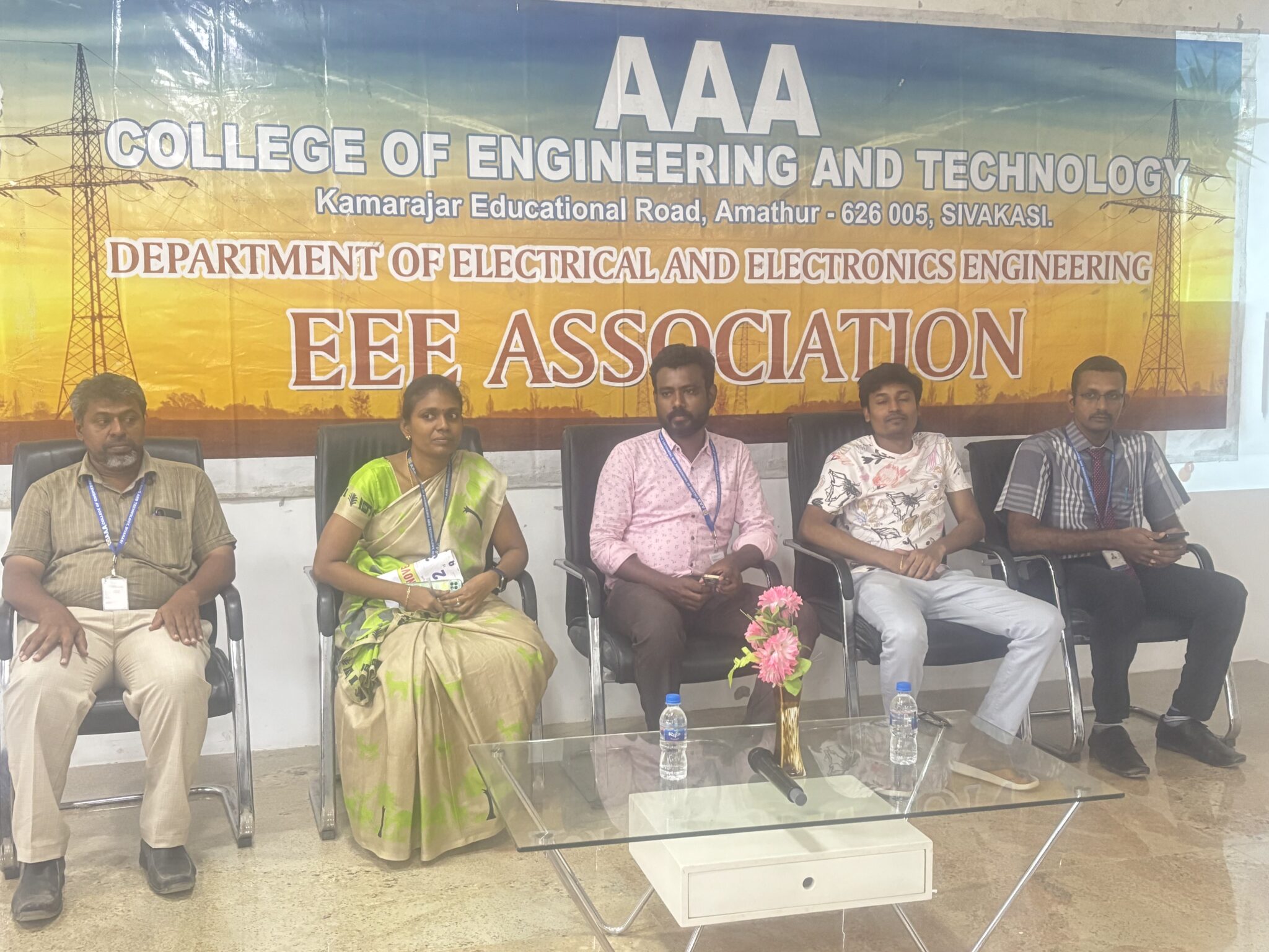 Career Paths in Electrical Engineering The session was held on 01-04 ...