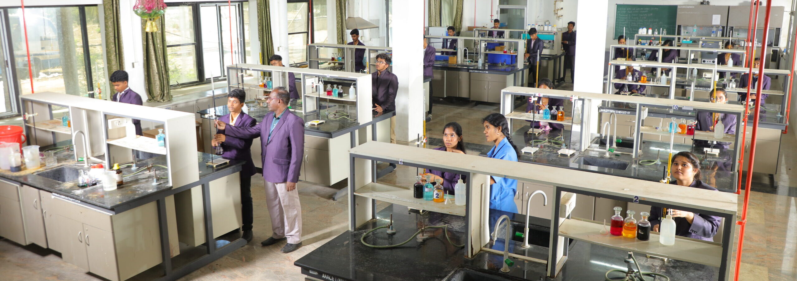 Image hover effect image